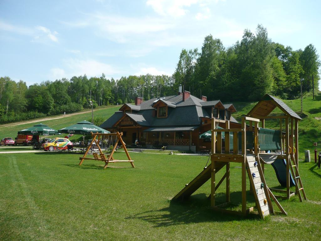 Karczma Parchatka Exterior photo